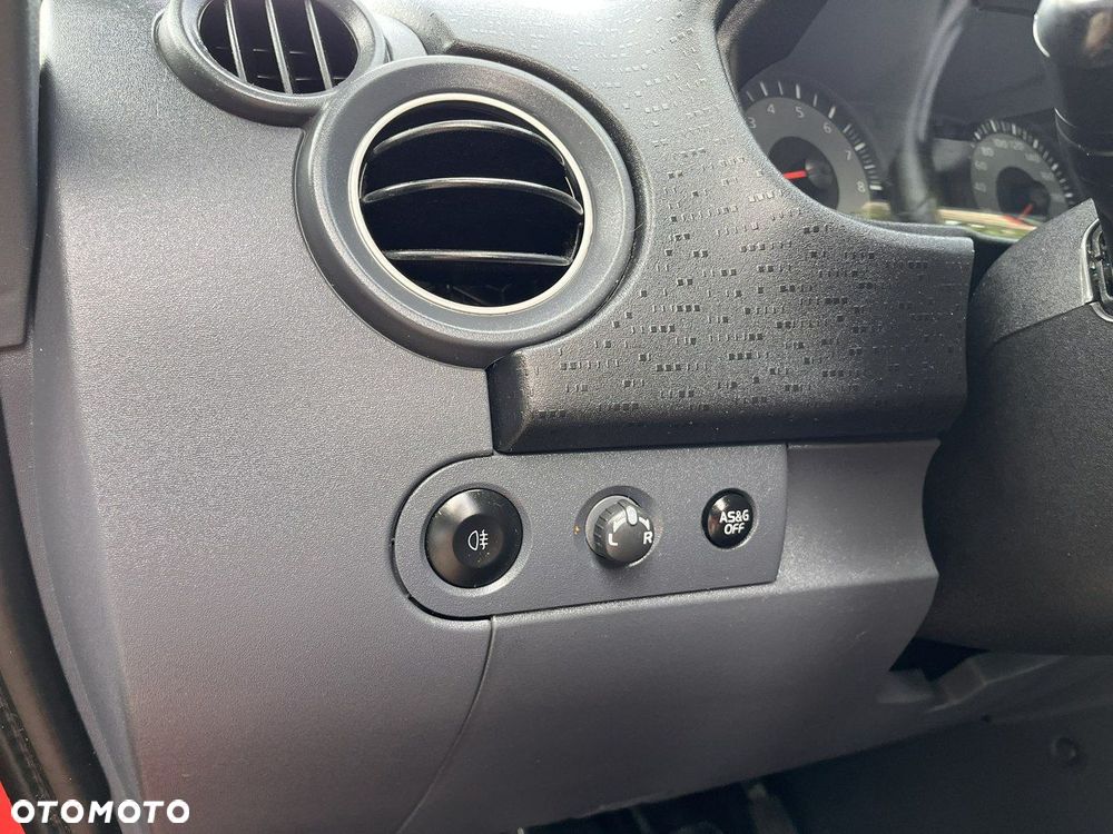 Mitsubishi Colt - 20