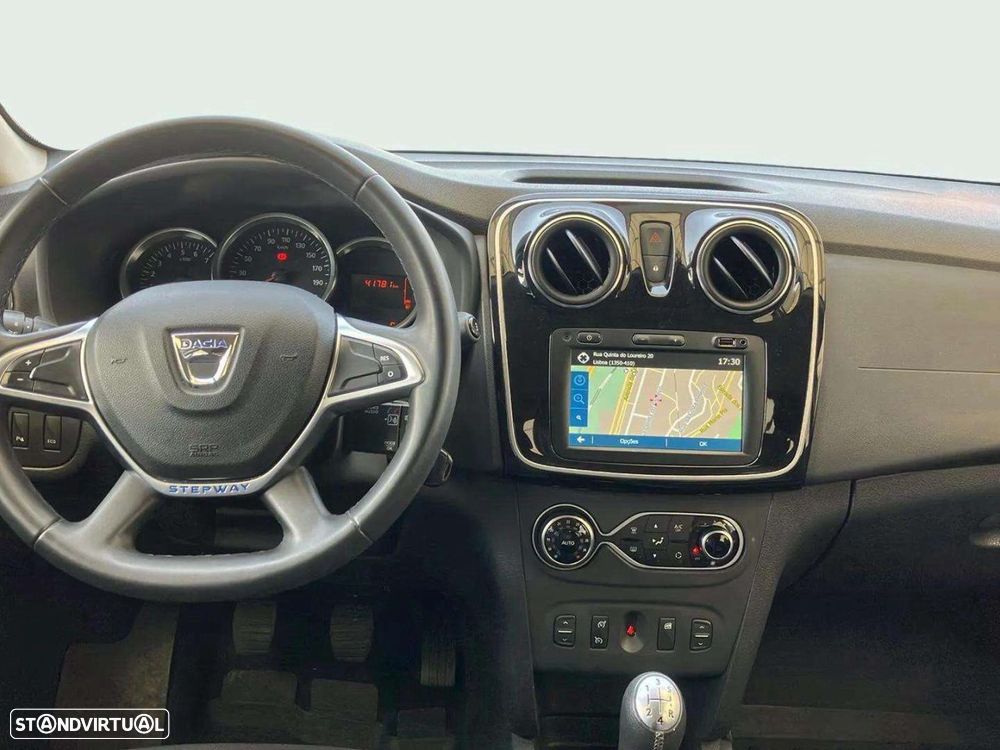Dacia Sandero 0.9 TCe Stepway - 10