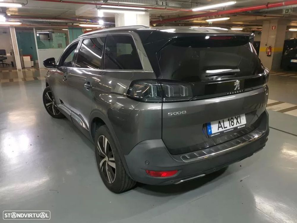Peugeot 5008 - 2