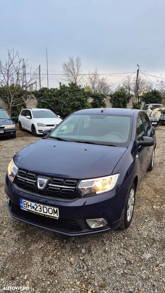 Dacia Logan 1.0 SCe Ambiance - 1