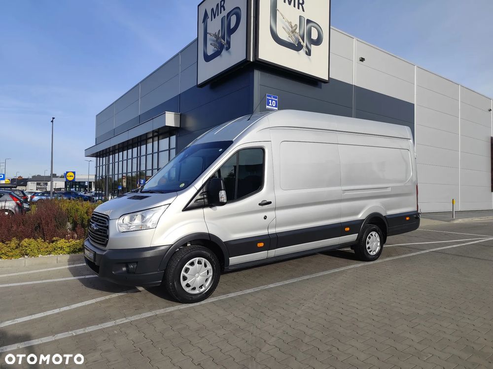 Ford Transit - 1