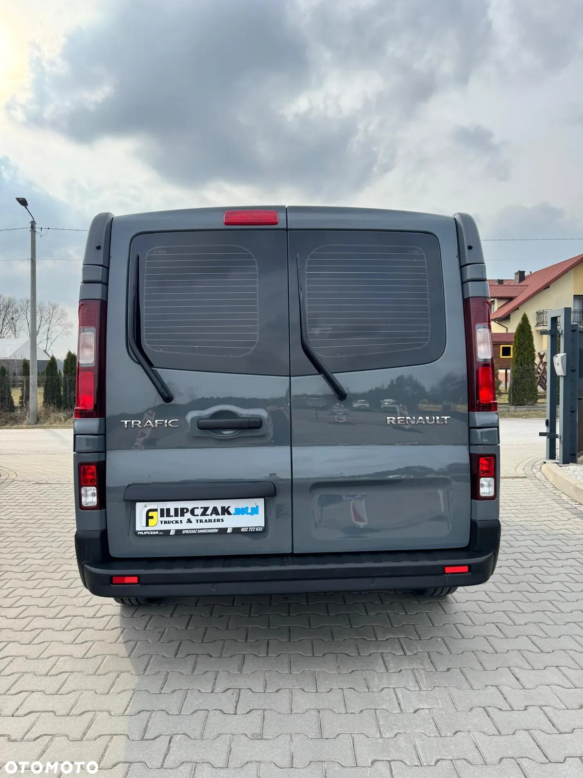 Renault Trafic - 7