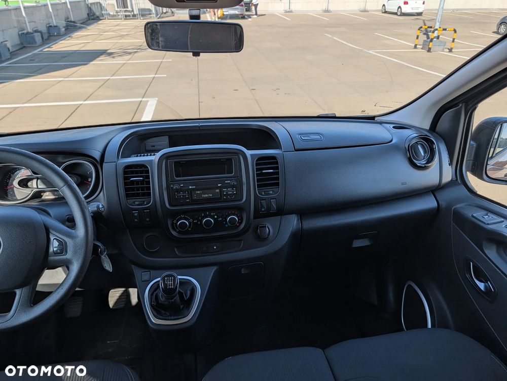 Renault Trafic - 15