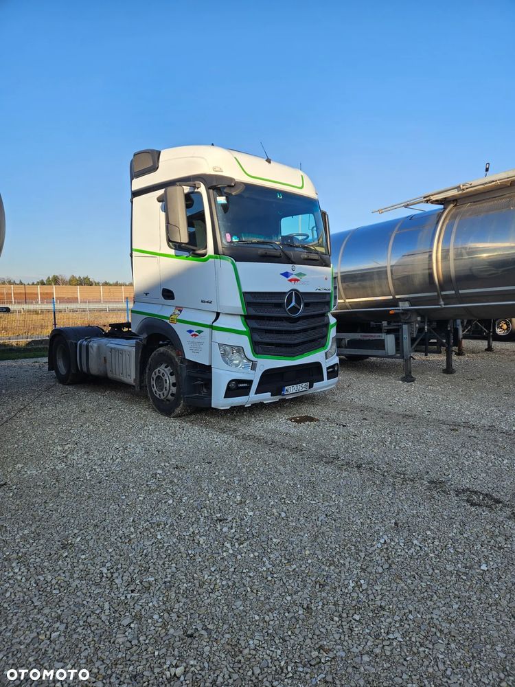 Mercedes-Benz ACTROS1842  ADR