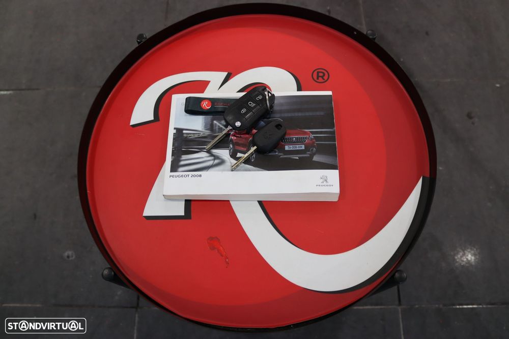 Peugeot 2008 1.2 PureTech Crossway EAT6 - 19