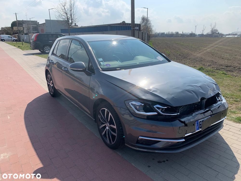 Volkswagen Golf 1.4 TSI BMT Comfortline DSG - 2
