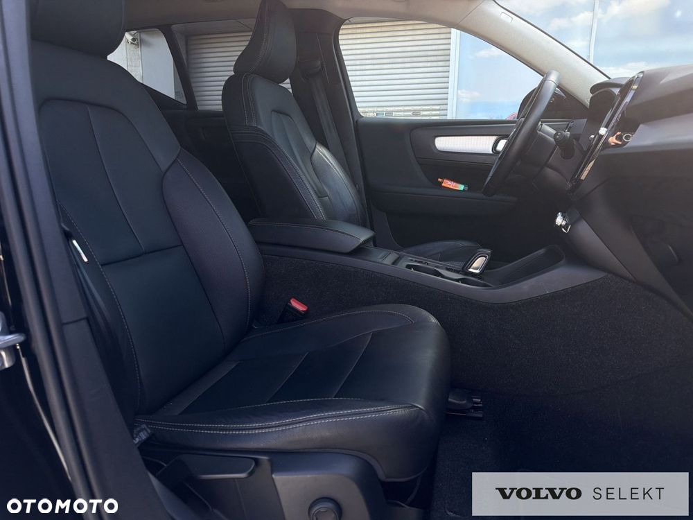 Volvo XC 40 - 15