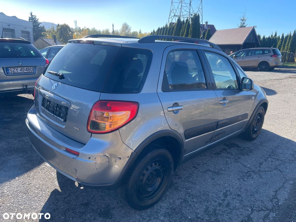 Suzuki SX4 1.9 DDiS DPF 4x4 Club - 18