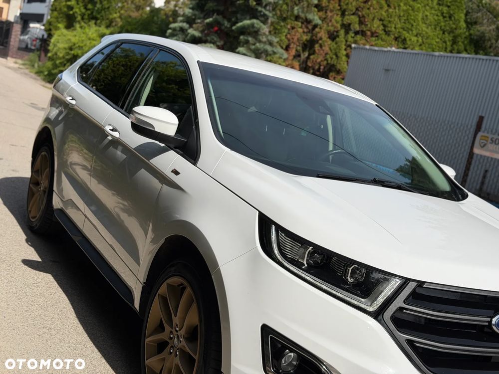 Ford Edge 2.0 TDCi Twin-Turbo 4WD ST-Line - 37