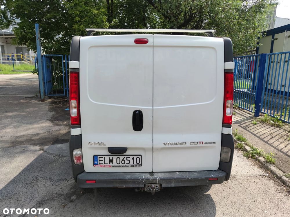 Opel VIVARO - 2