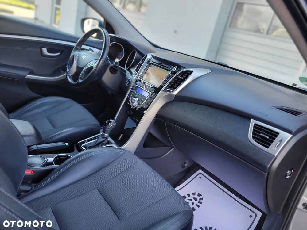 Hyundai i30 1.6 GDI DCT Premium - 17