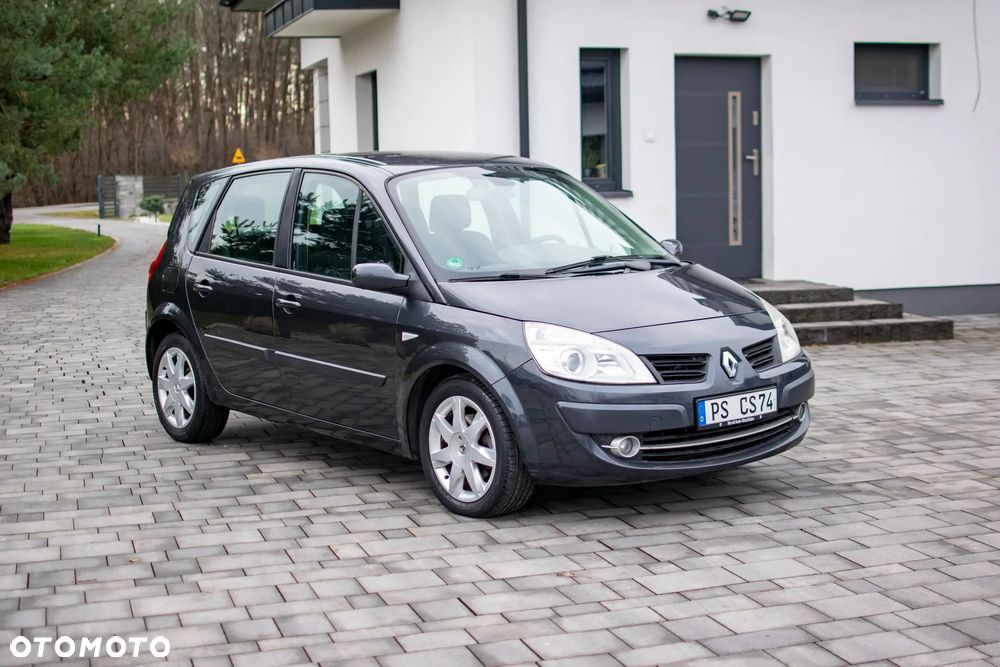 Renault Scenic - 2