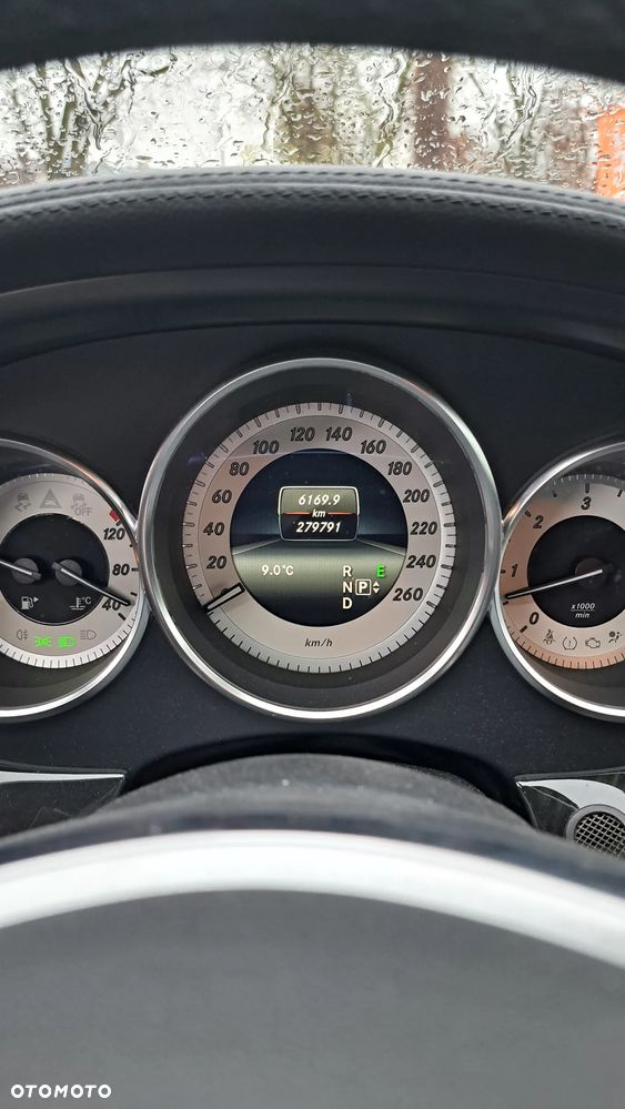Mercedes-Benz CLS 350 CDI 4Matic 7G-TRONIC - 21