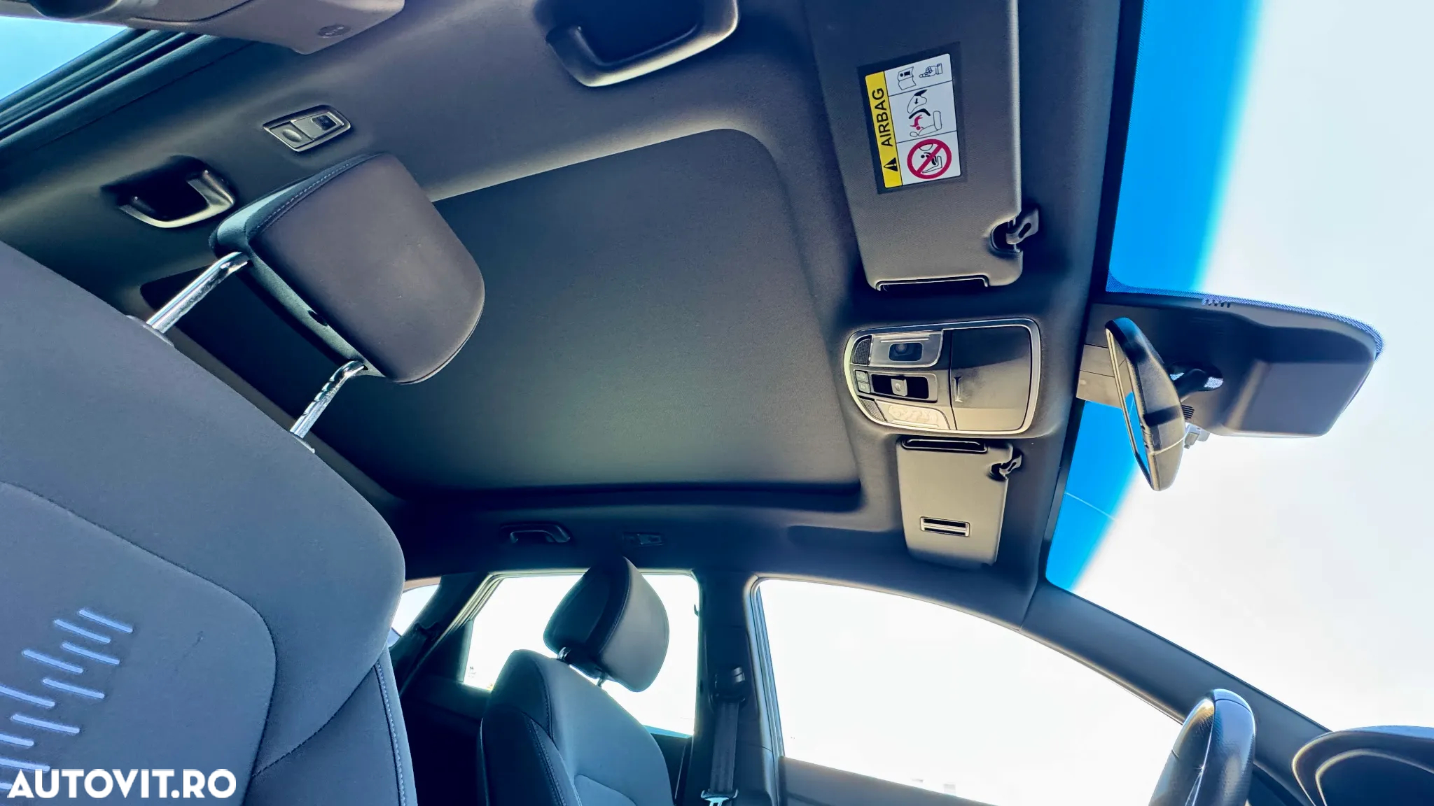 Hyundai Tucson blue 1.7 CRDi 2WD DCT Premium - 14