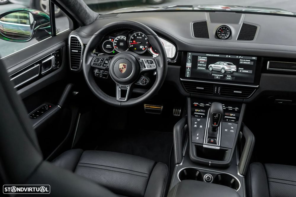 Porsche Cayenne Coupé Turbo - 10