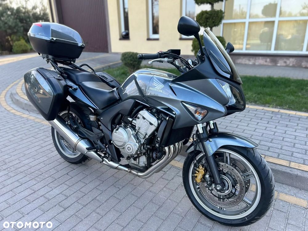 Honda CBF - 2