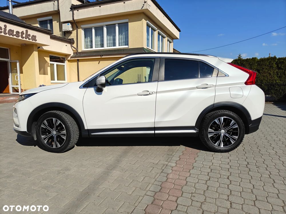 Mitsubishi Eclipse Cross 1.5 T Intense Plus CVT 4WD - 29