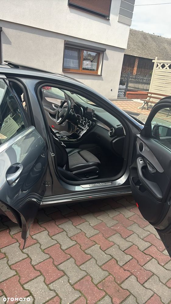 Mercedes-Benz Klasa C 250 9G-TRONIC Avantgarde - 17