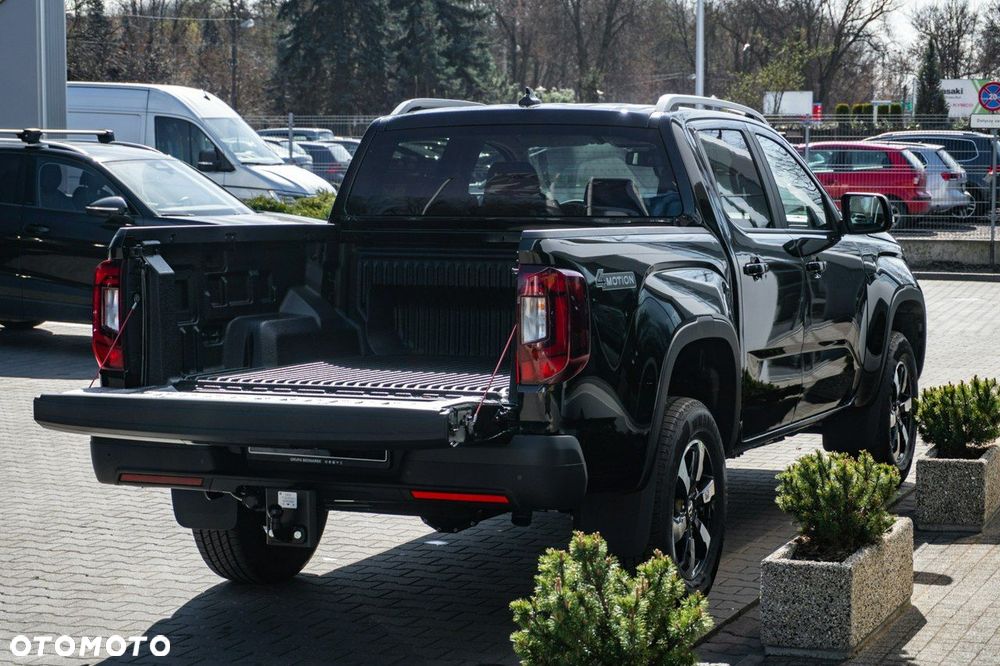 Volkswagen Amarok - 9