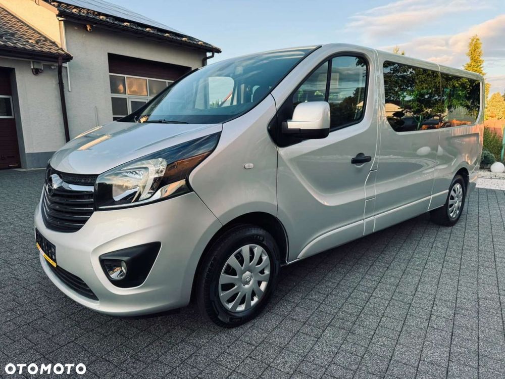 Opel Vivaro - 30