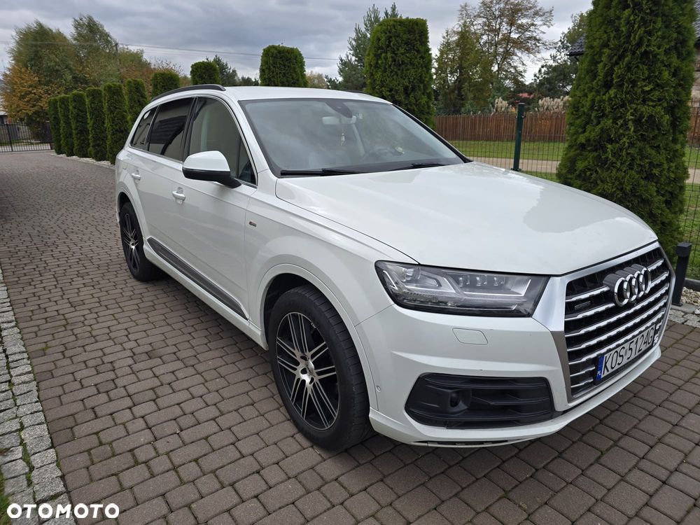 Audi Q7 - 4
