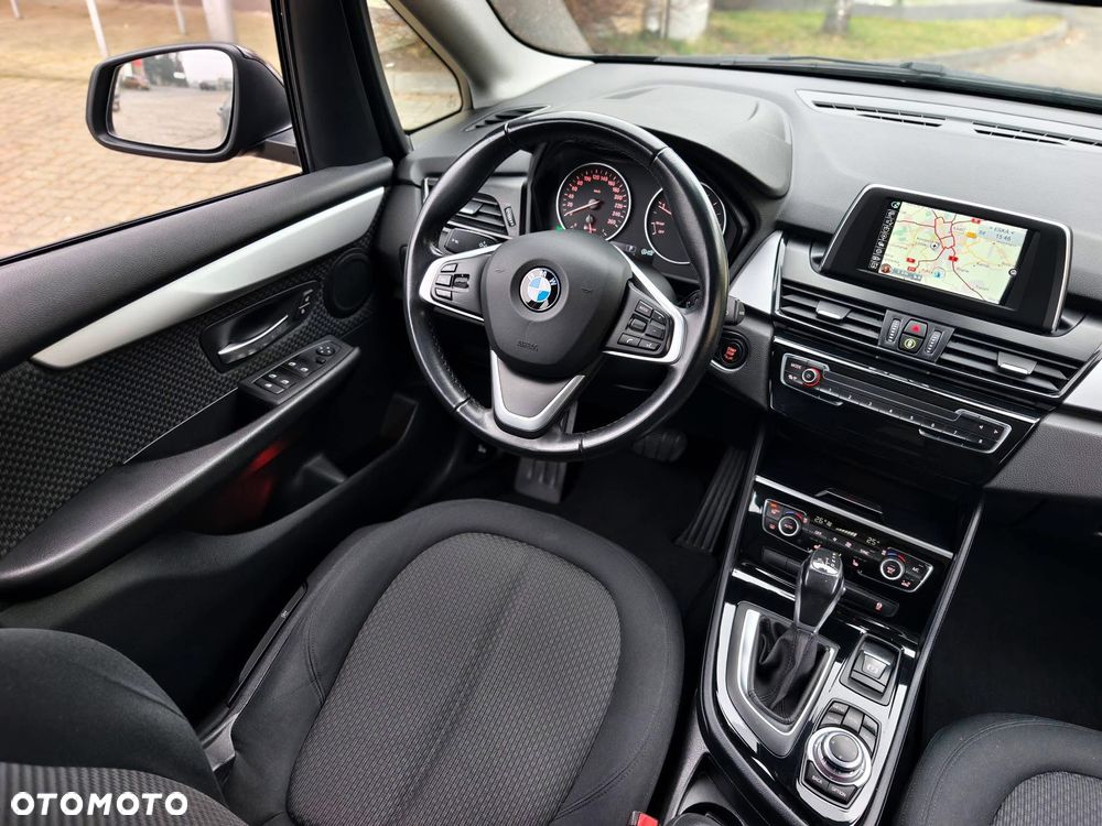 BMW Seria 2 218d Sport-Aut Advantage - 21