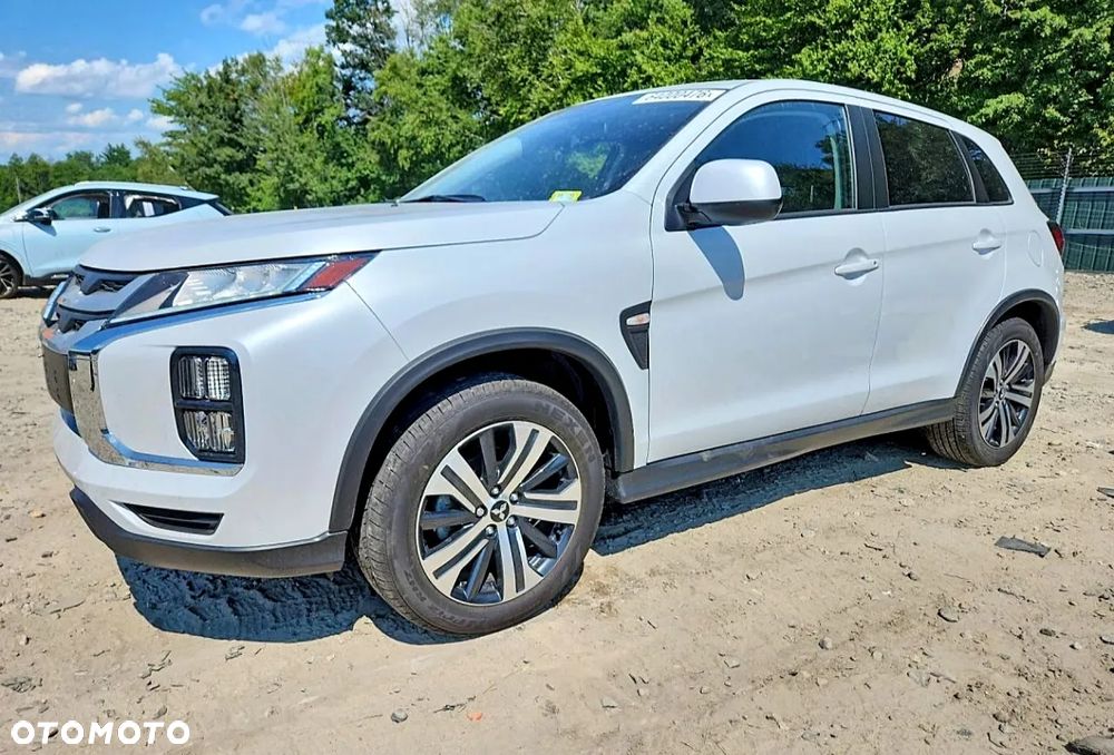 Mitsubishi ASX - 1