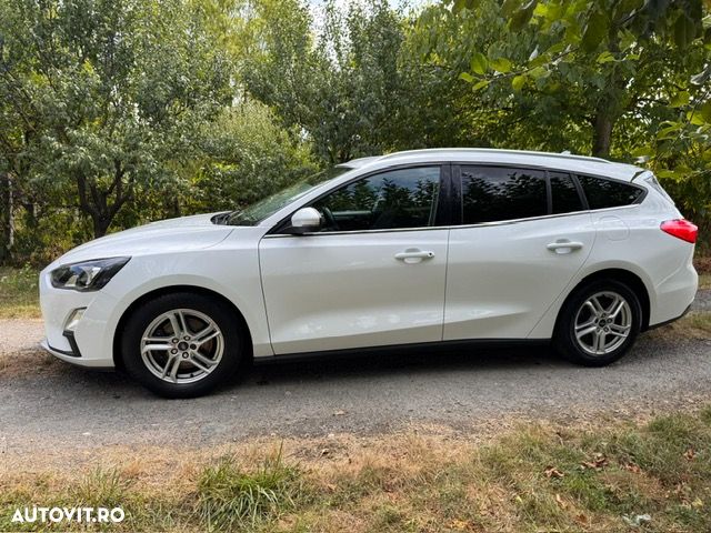 Ford Focus - 3