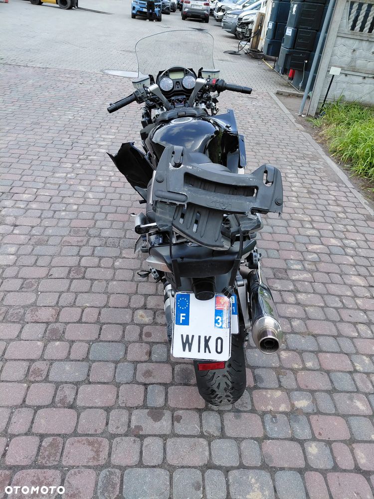 Kawasaki GTR - 4