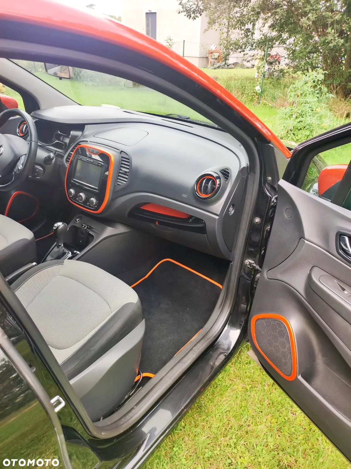 Renault Captur ENERGY TCe 120 EDC Luxe - 16
