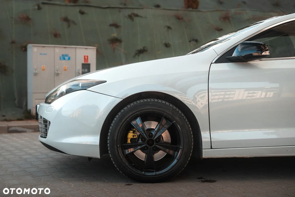 Renault Laguna 2.0 dCi Monaco GP - 7