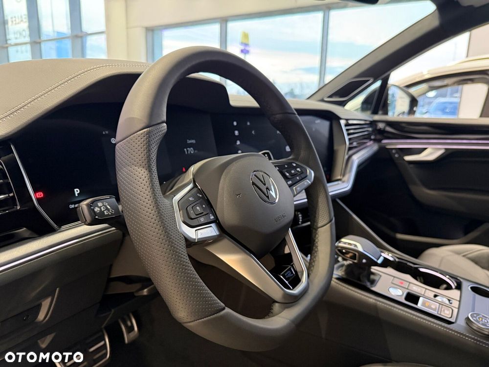 Volkswagen Touareg - 10