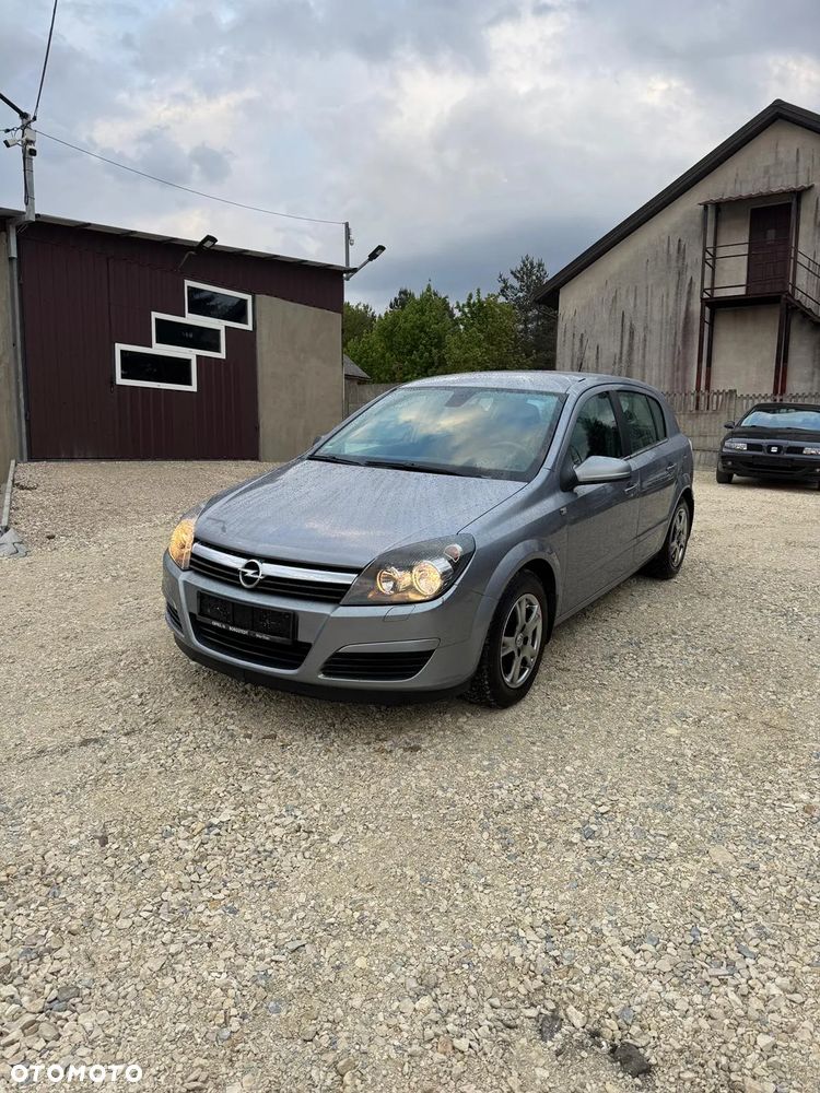 Opel Astra - 1