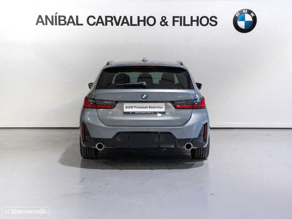BMW 320 d Touring Pack Desportivo M Auto - 28