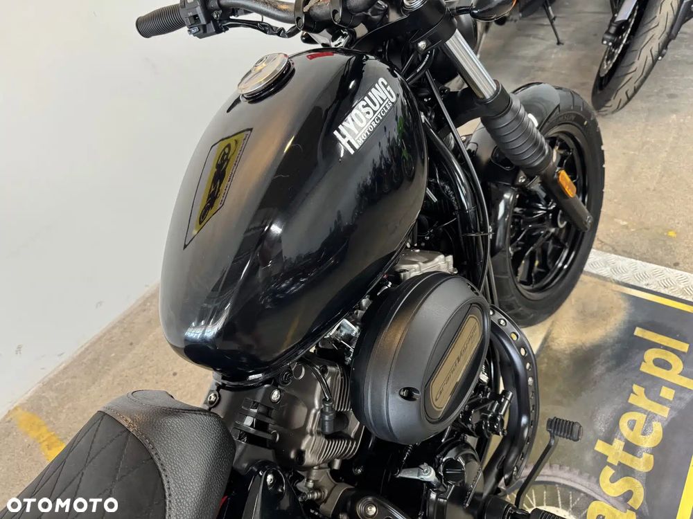 Hyosung GV - 17