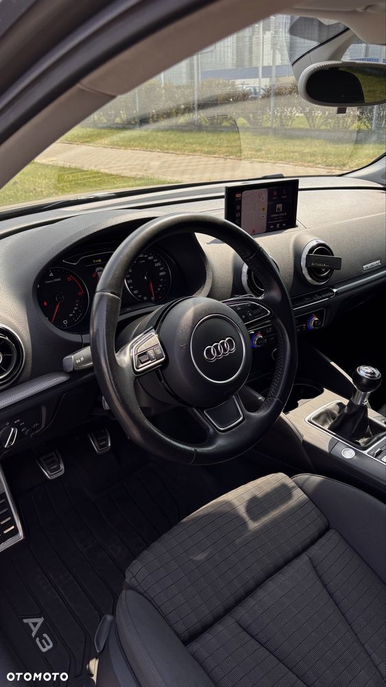 Audi A3 Sportback - 6