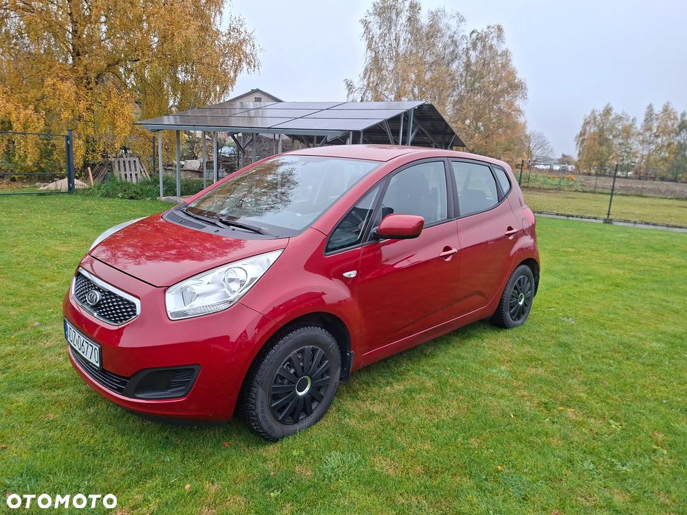 Kia Venga 2012 photo 4