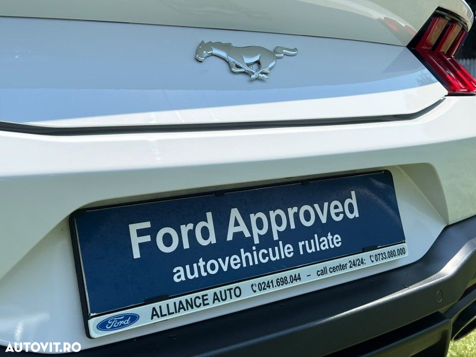 Ford Mustang - 18