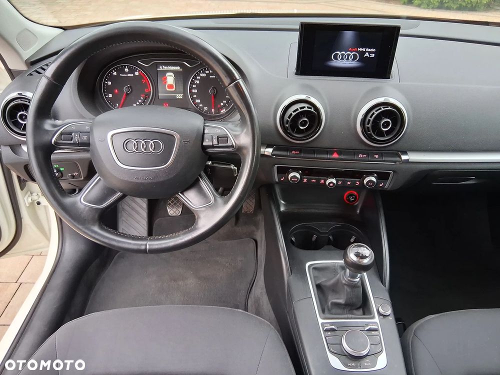 Audi A3 Sportback 1.4 TFSI Attraction - 9