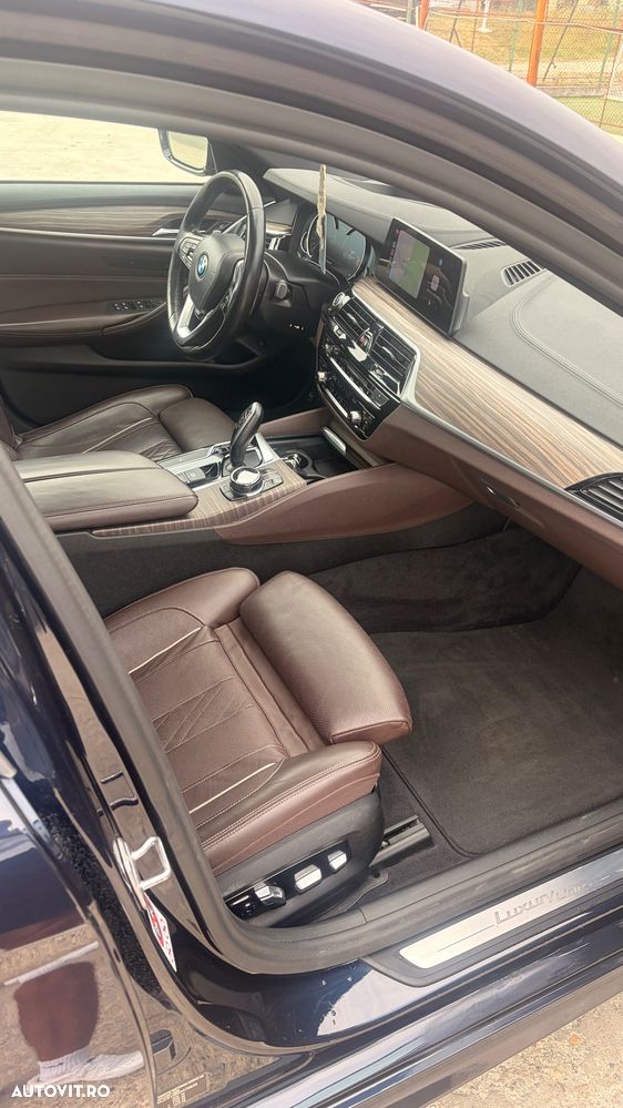 BMW Seria 5 530d AT - 7