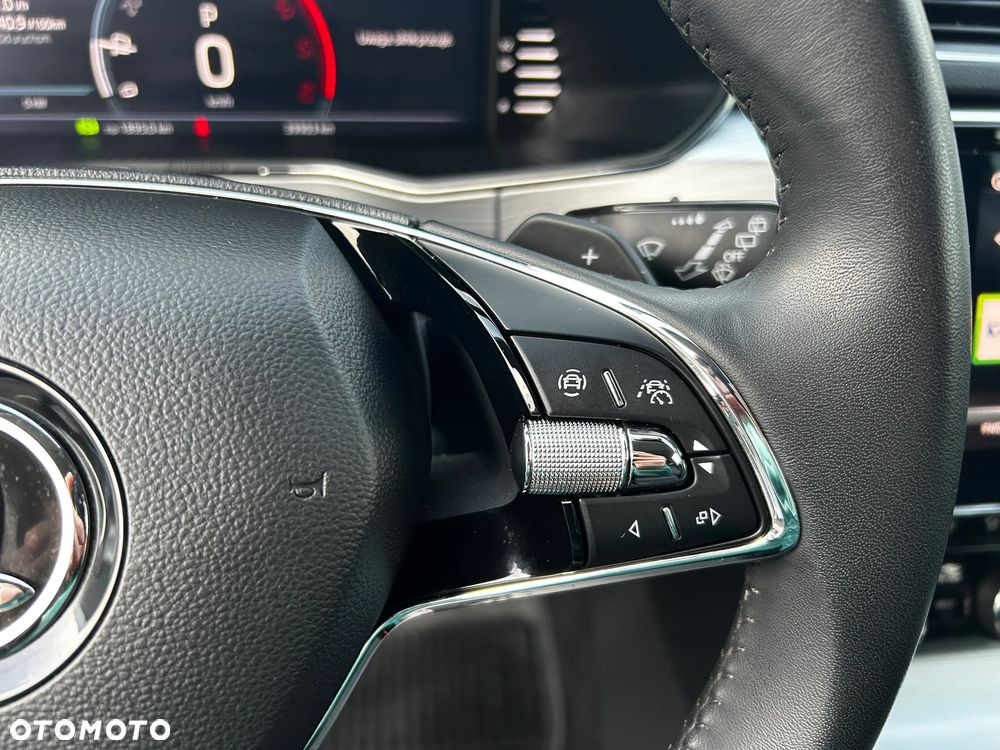 Skoda Superb 2.0 TDI SCR Ambition DSG - 16