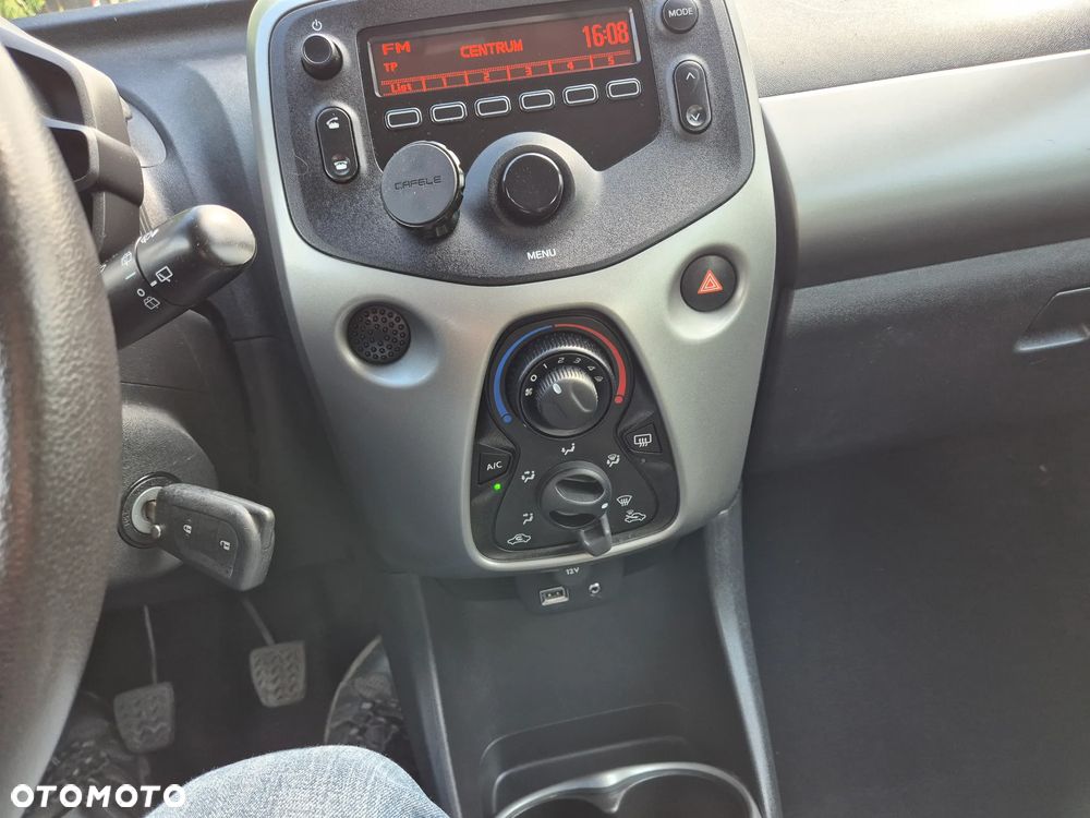 Toyota Aygo x-cite - 33