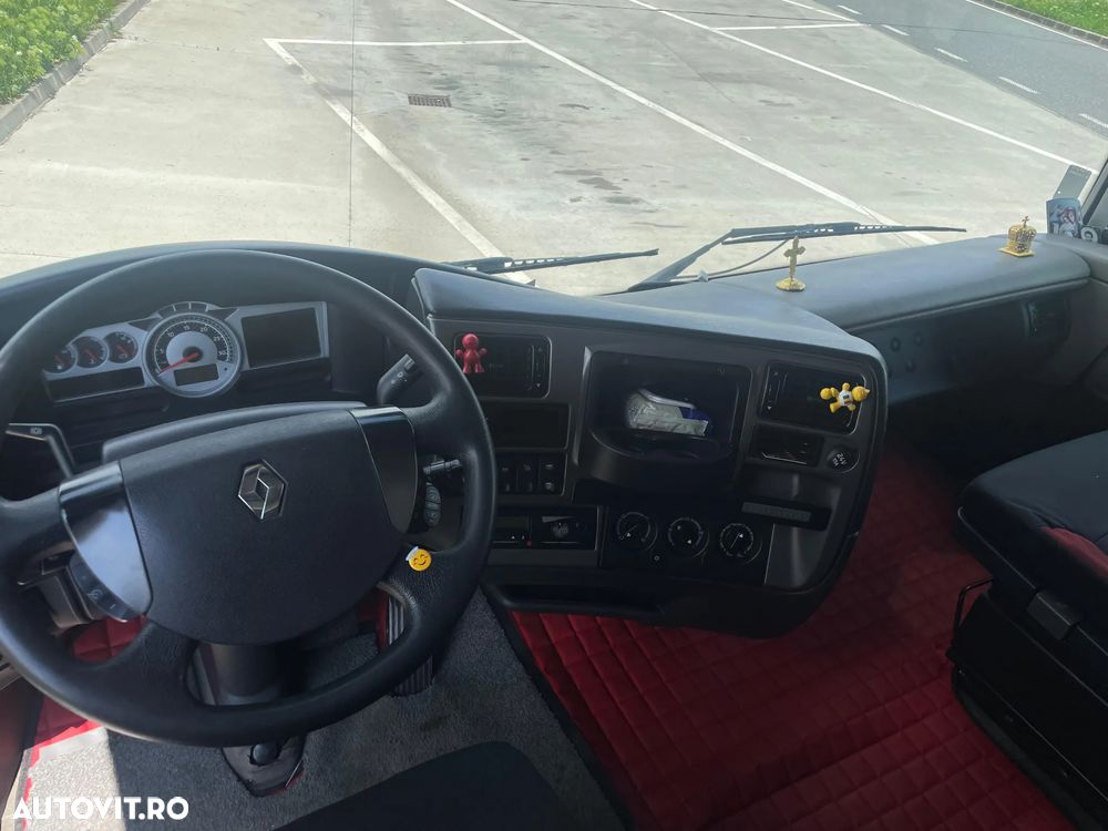 Renault MAGNUM 520 EEV - 21