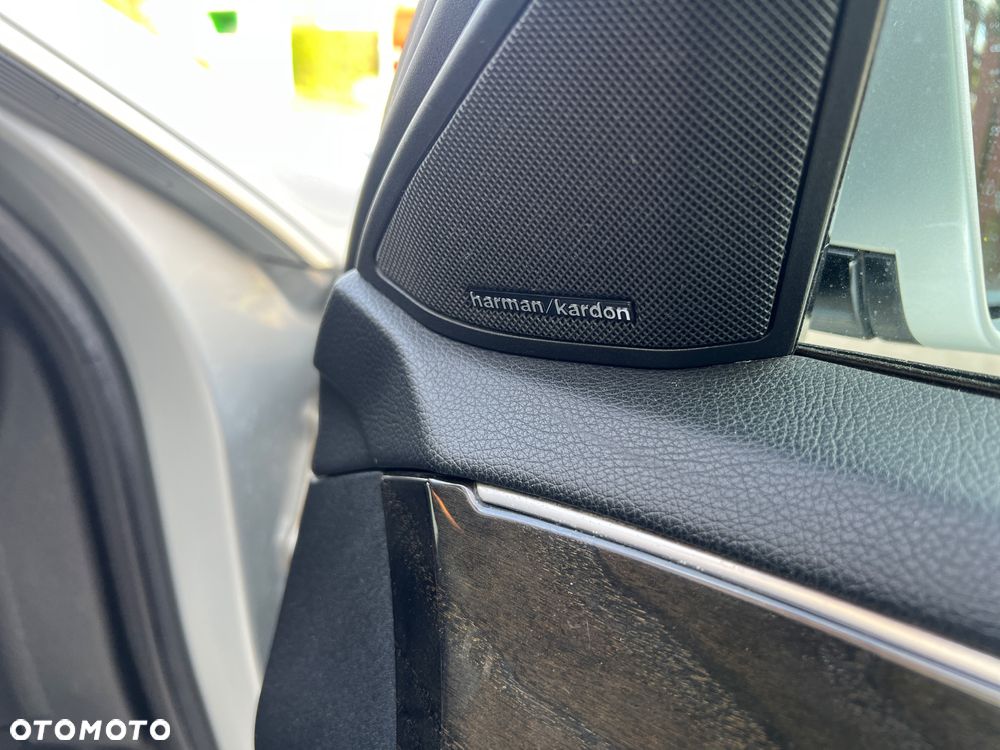 Mercedes-Benz Klasa E 300 CDI DPF BlueEFFICIENCY 7G-TRONIC - 14