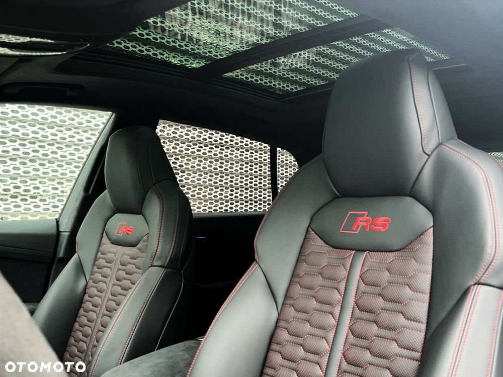Audi RS Q8 - 28