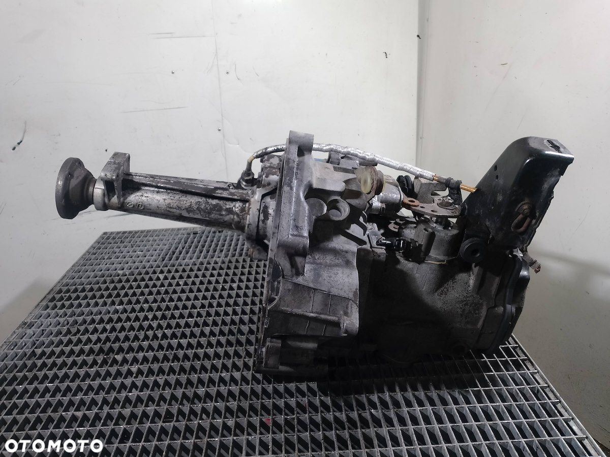 SKRZYNIA BIEGÓW MANUALNA VW T4 CRM 1.9 DCI - 3