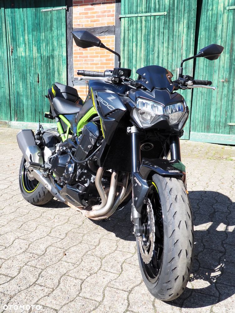 Kawasaki Z 900 - 5
