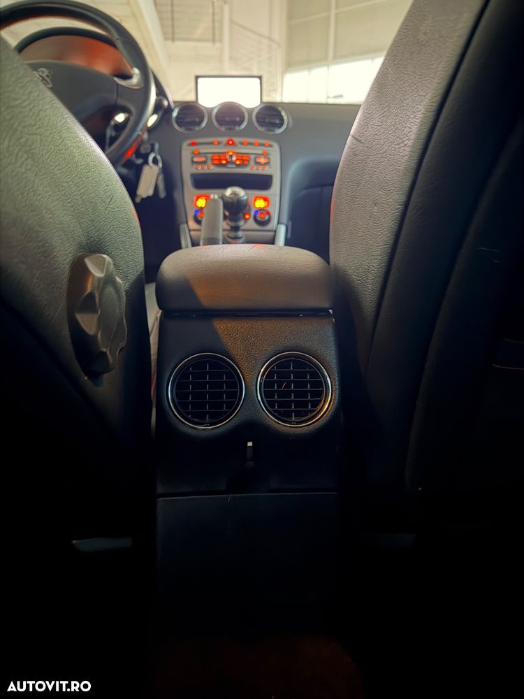 Peugeot 308 SW 155 THP Premium - 27