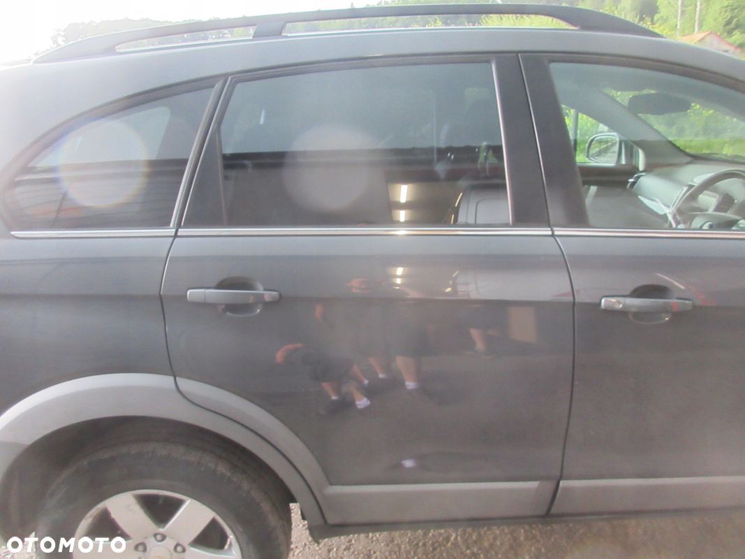 DRZWI PRAWY TYŁ CAPTIVA 10-13 LIFT GJD C100 - 1