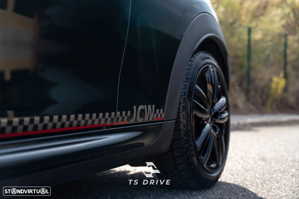 MINI 3 Portas John Cooper Works - 15